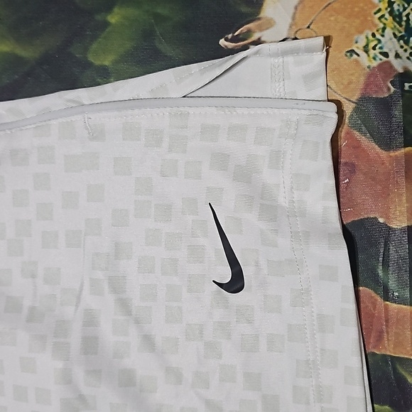 Nike Dry UV Golf Skort NWT XXL - Picture 3 of 11